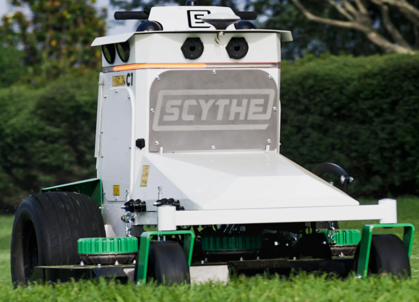 Кейсы применения роботов в ландшафтном дизайне 2025